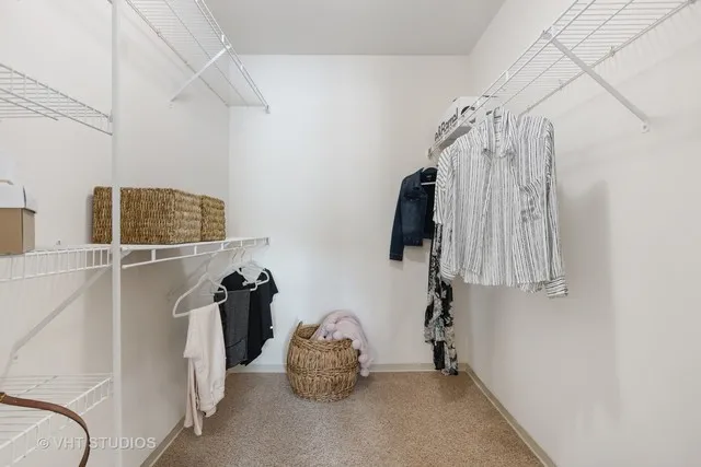 20 Sterling Cir, ,  60189, USA 60189-unit#20-Wheaton-IL