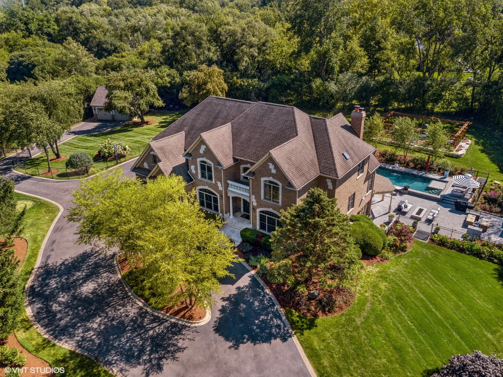 675 Old Barrington Rd, , 60010, USA 60010-North Barrington-IL