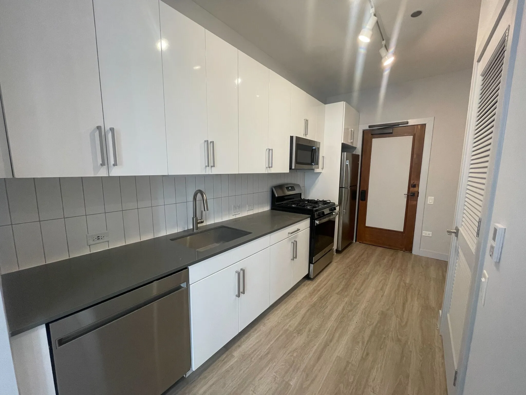 328 S Wells St, , 60606, USA 60606-unit#0702-Chicago-IL