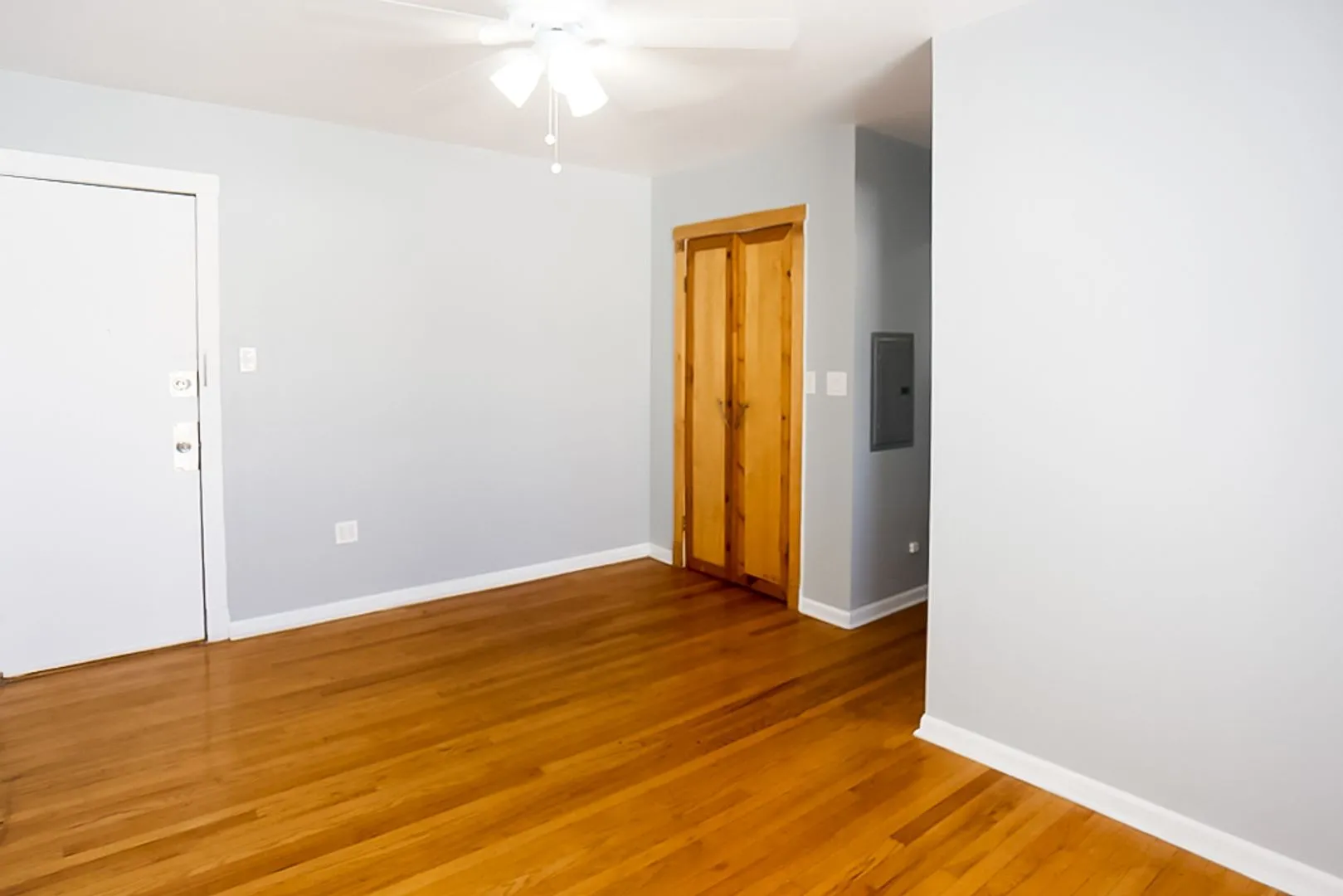 3263 W Wrightwood Ave, , 60647, USA 60647-unit#3R-Chicago-IL