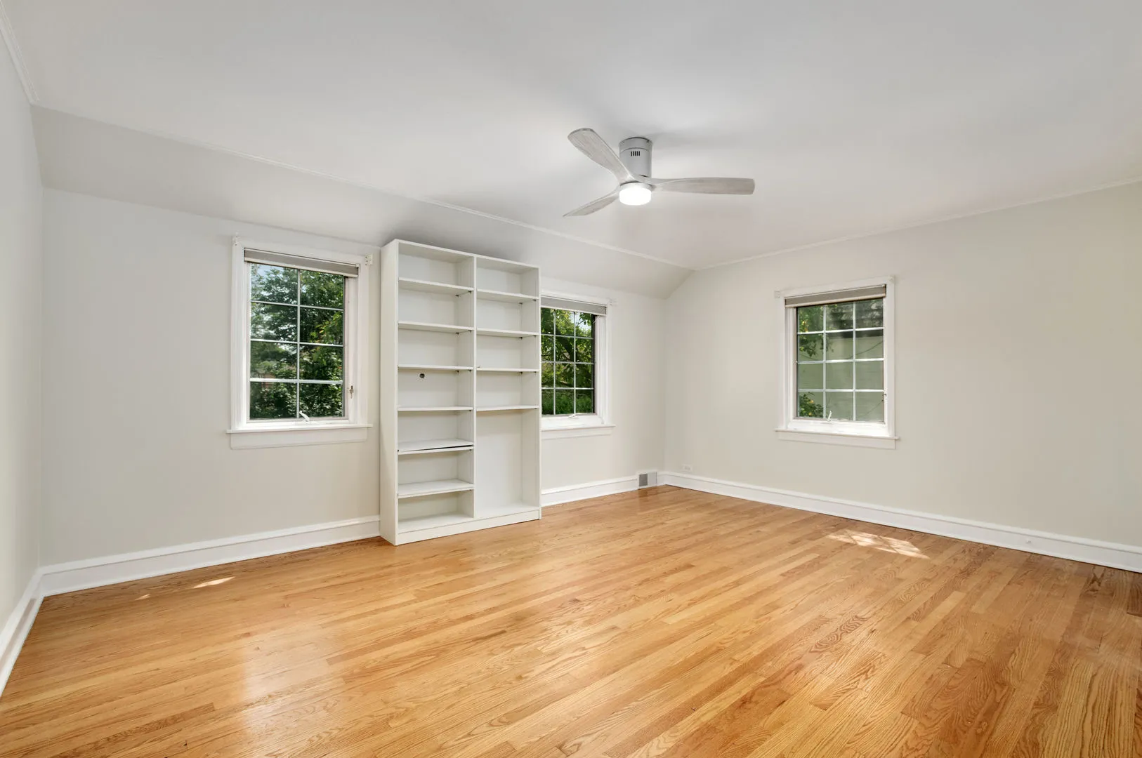 9445 Avers Ave, ,  60203, USA 60203-unit#9445-Evanston-IL