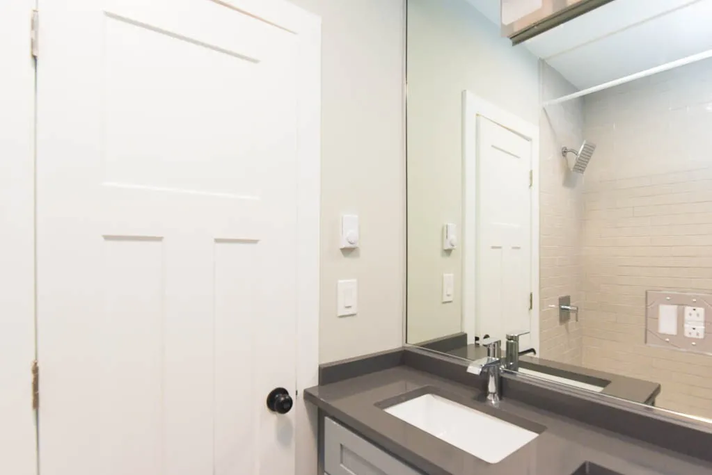 837 W Wolfram St, , 60657, USA 60657-unit#305-Chicago-IL