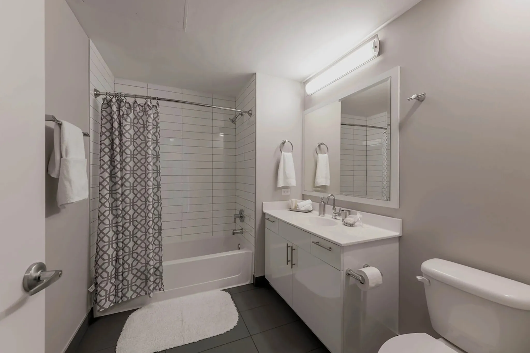 211 W Scott St, , 60610, USA 60610-unit#317-Chicago-IL