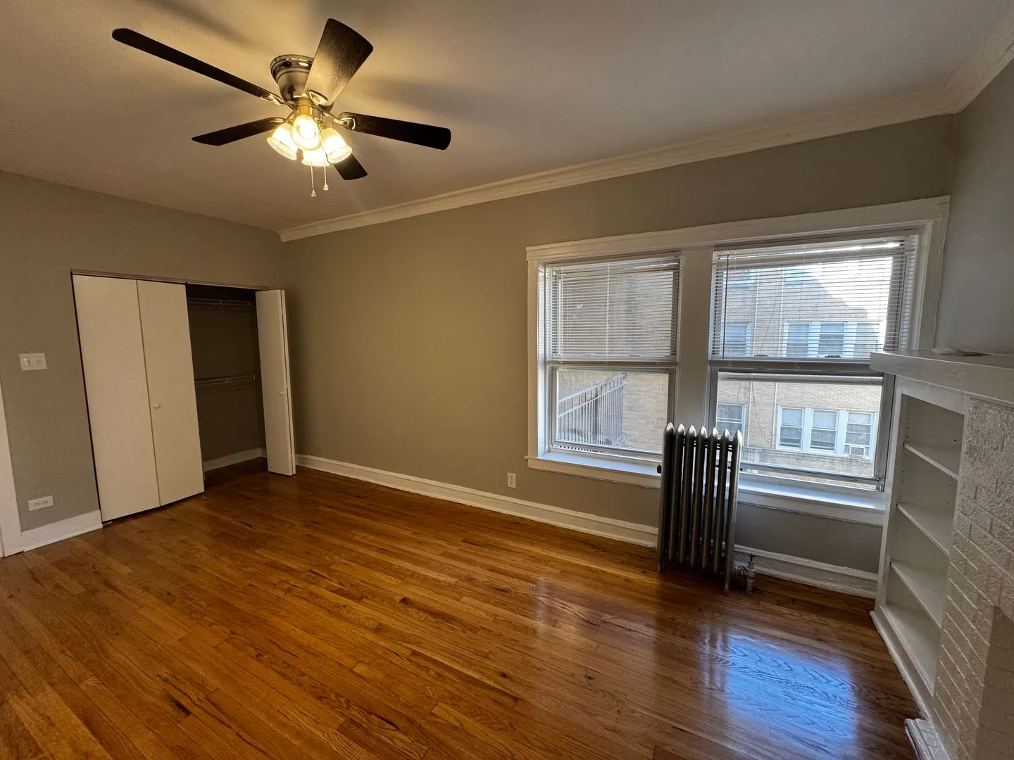 4902 N St Louis Ave, , 60625, USA 60625-unit#2W-Chicago-IL