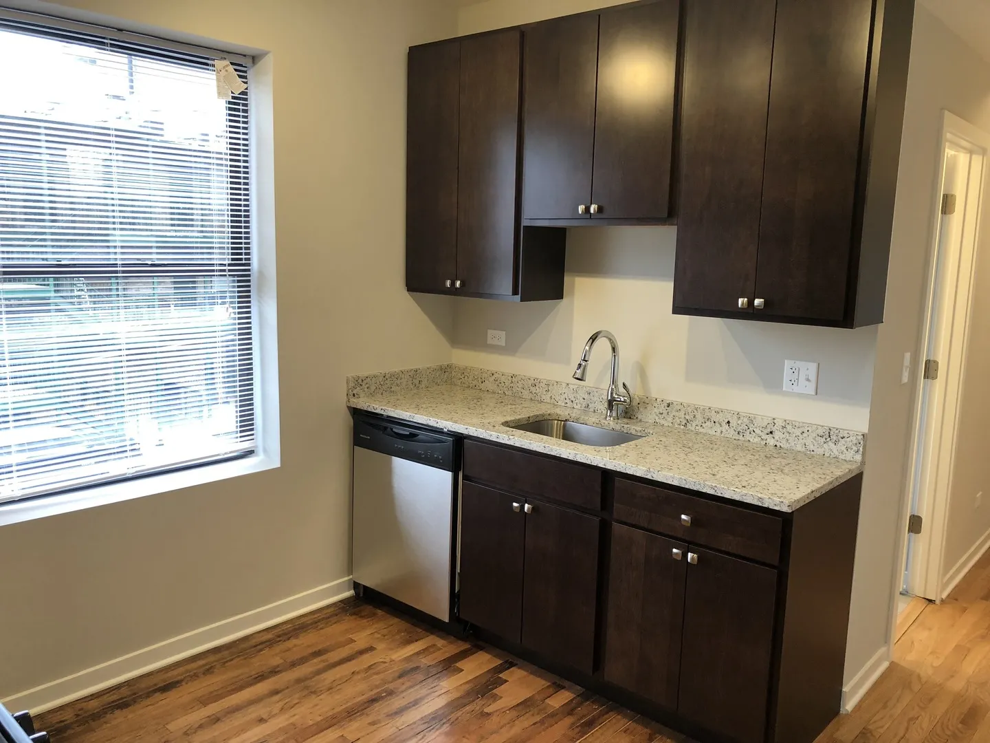 4817 N Christiana Ave, ,  60625, USA 60625-unit#1W-Chicago-IL