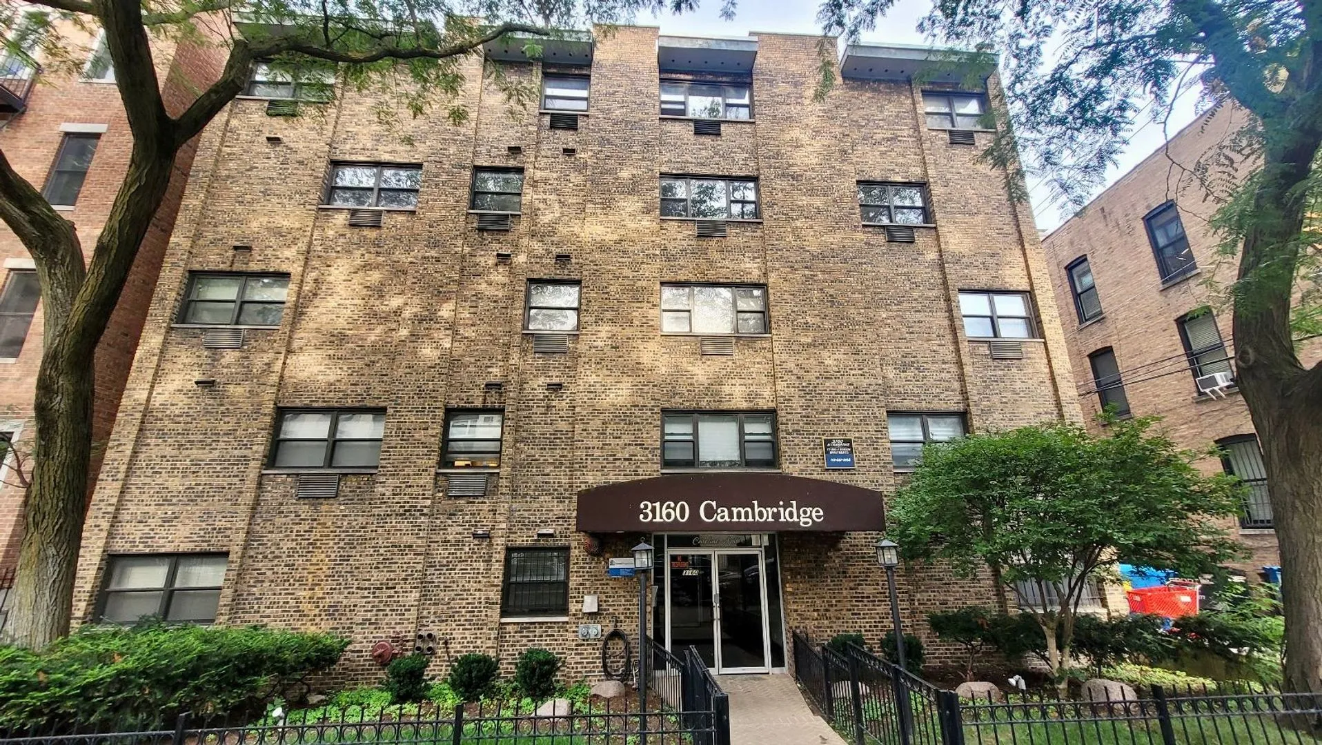 3160 N Cambridge Ave, , 60657, USA 60657-unit#504-Chicago-IL