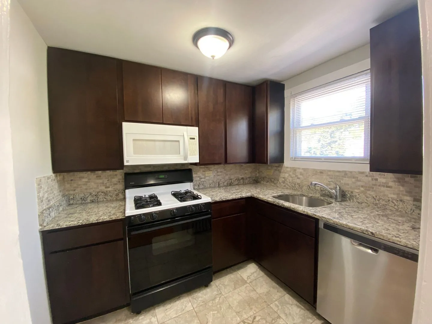 4210 N Kilpatrick Ave, ,  60641, USA 60641-unit#2F-Chicago-IL