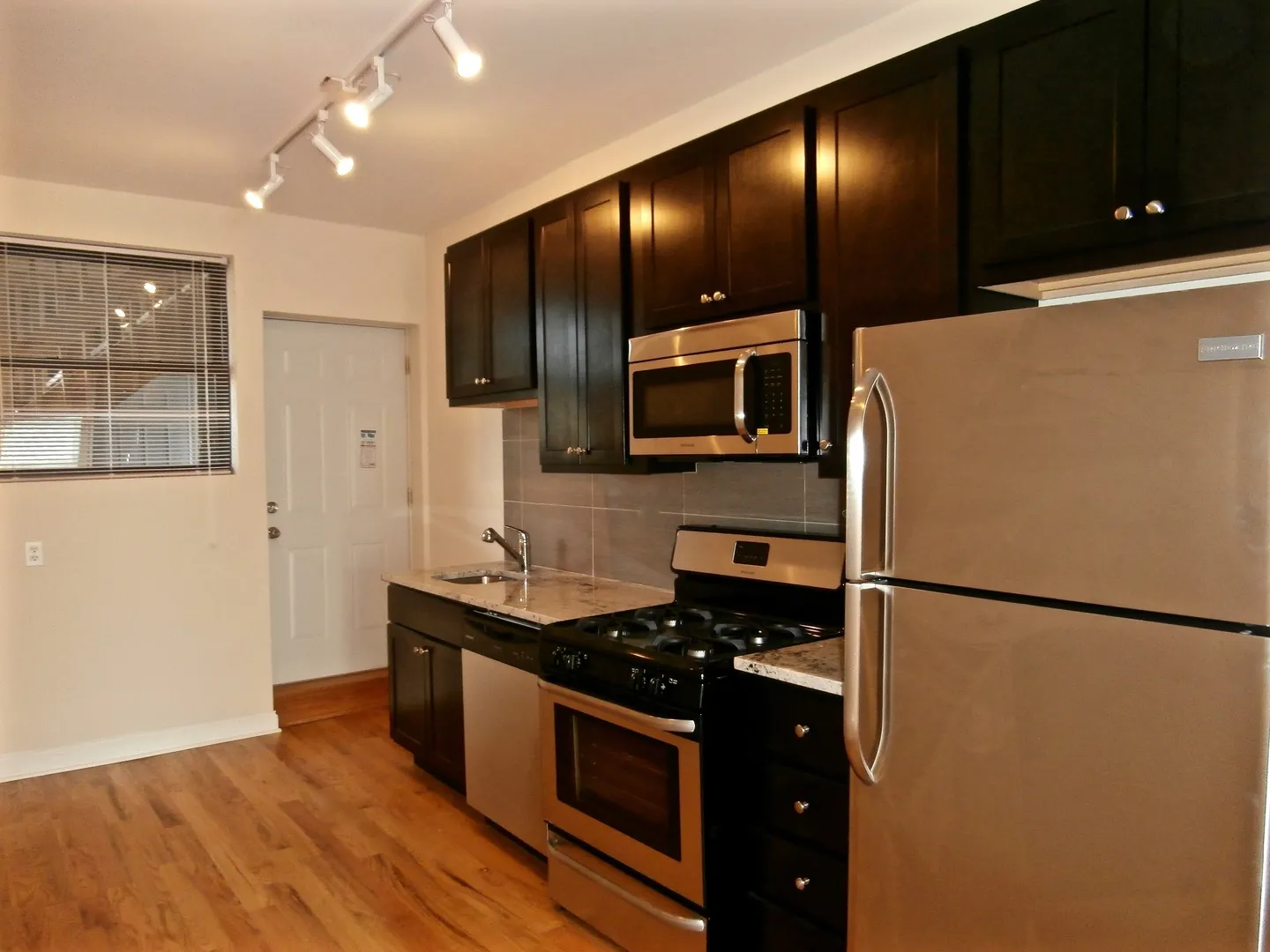 6703 N Clark St, , 60626, USA 60626-unit#3N-Chicago-IL