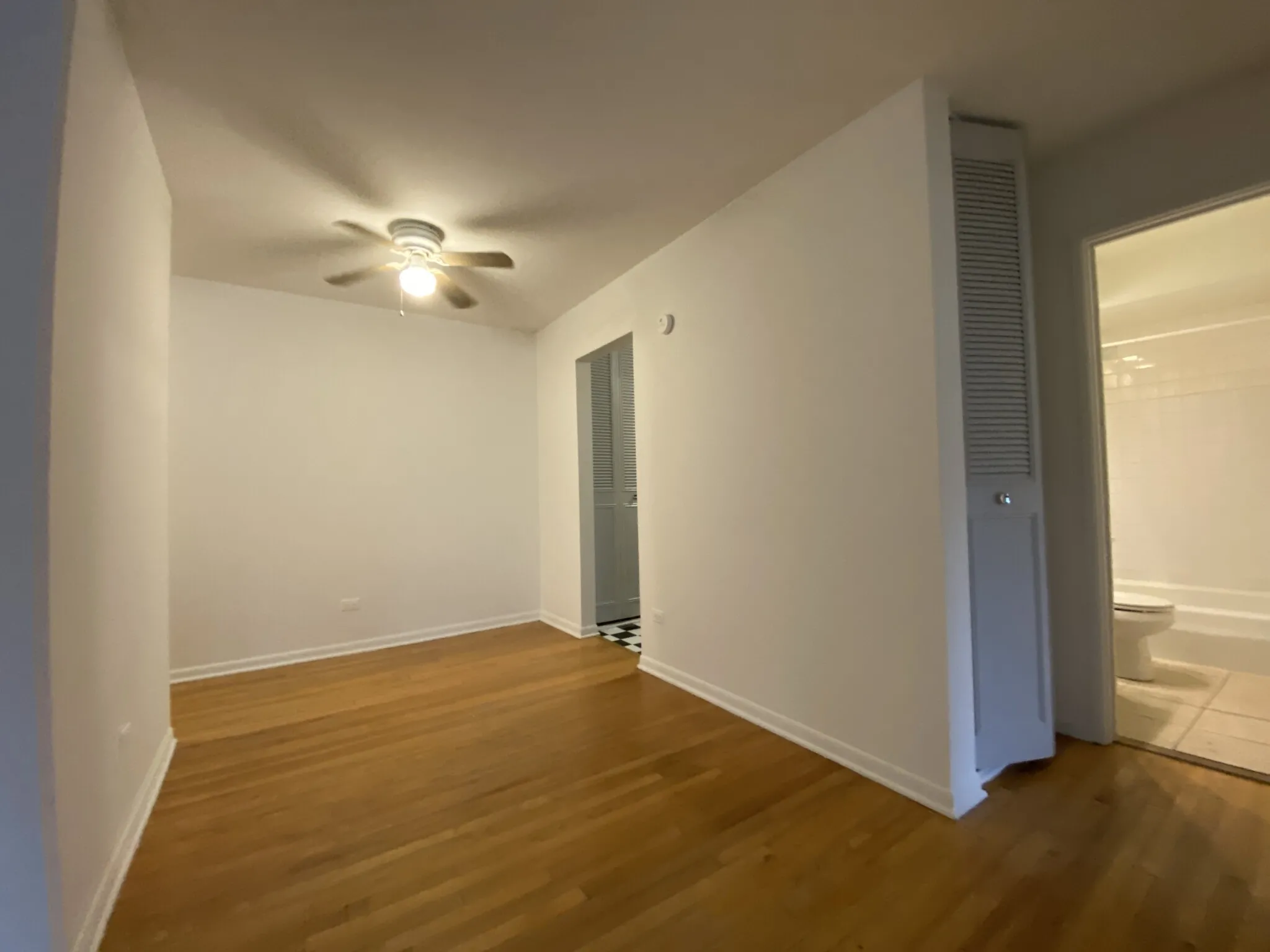 516 W Melrose St, , 60657, USA 60657-unit#307-Chicago-IL