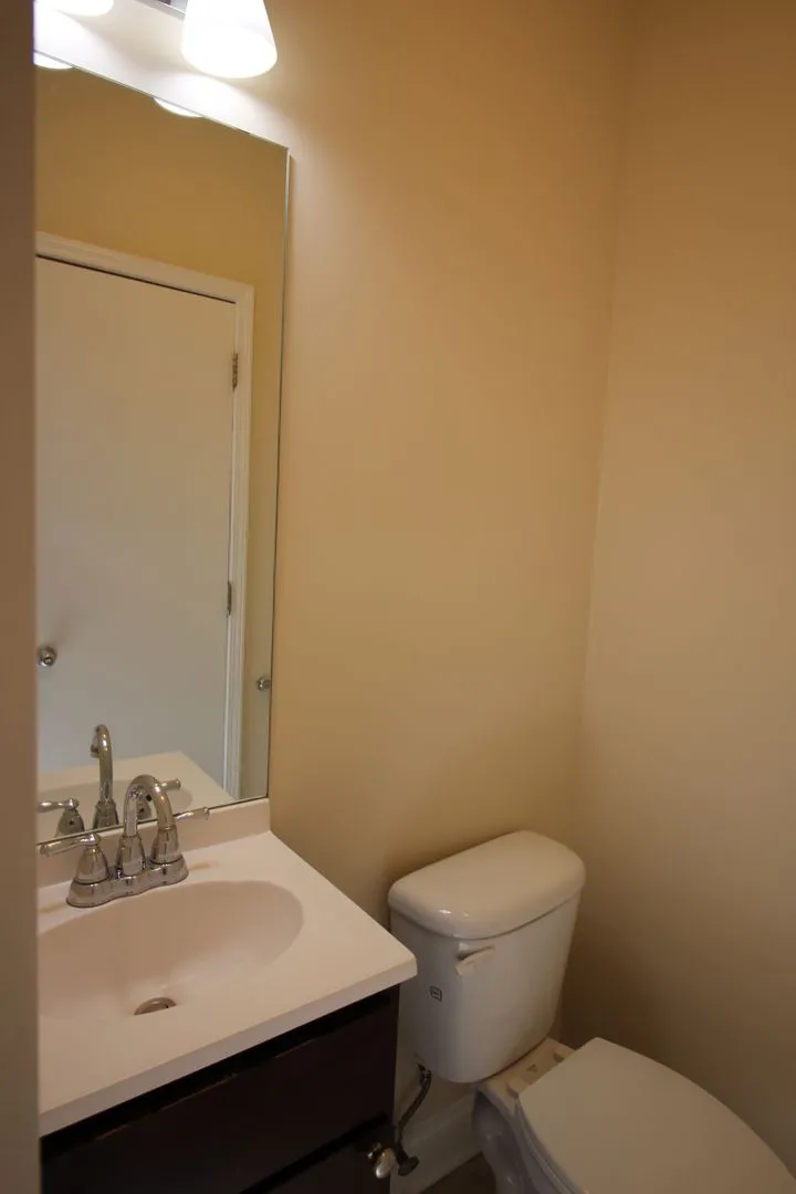 1301 W Columbia Ave, ,  60626, USA 60626-unit#3-Chicago-IL