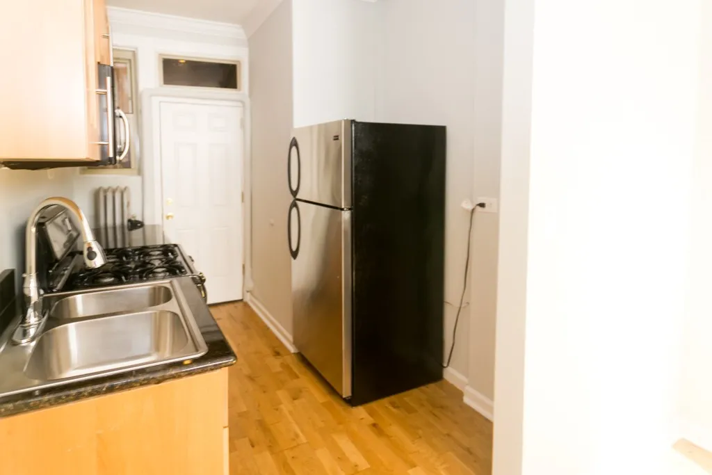 548 W Surf St, , 60657, USA 60657-unit#G-Chicago-IL