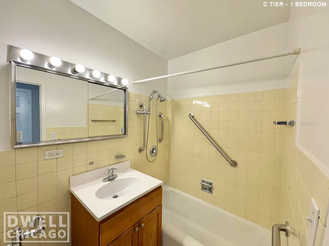 5650 N Sheridan Rd, ,  60660, USA 60660-unit#19A-Chicago-IL