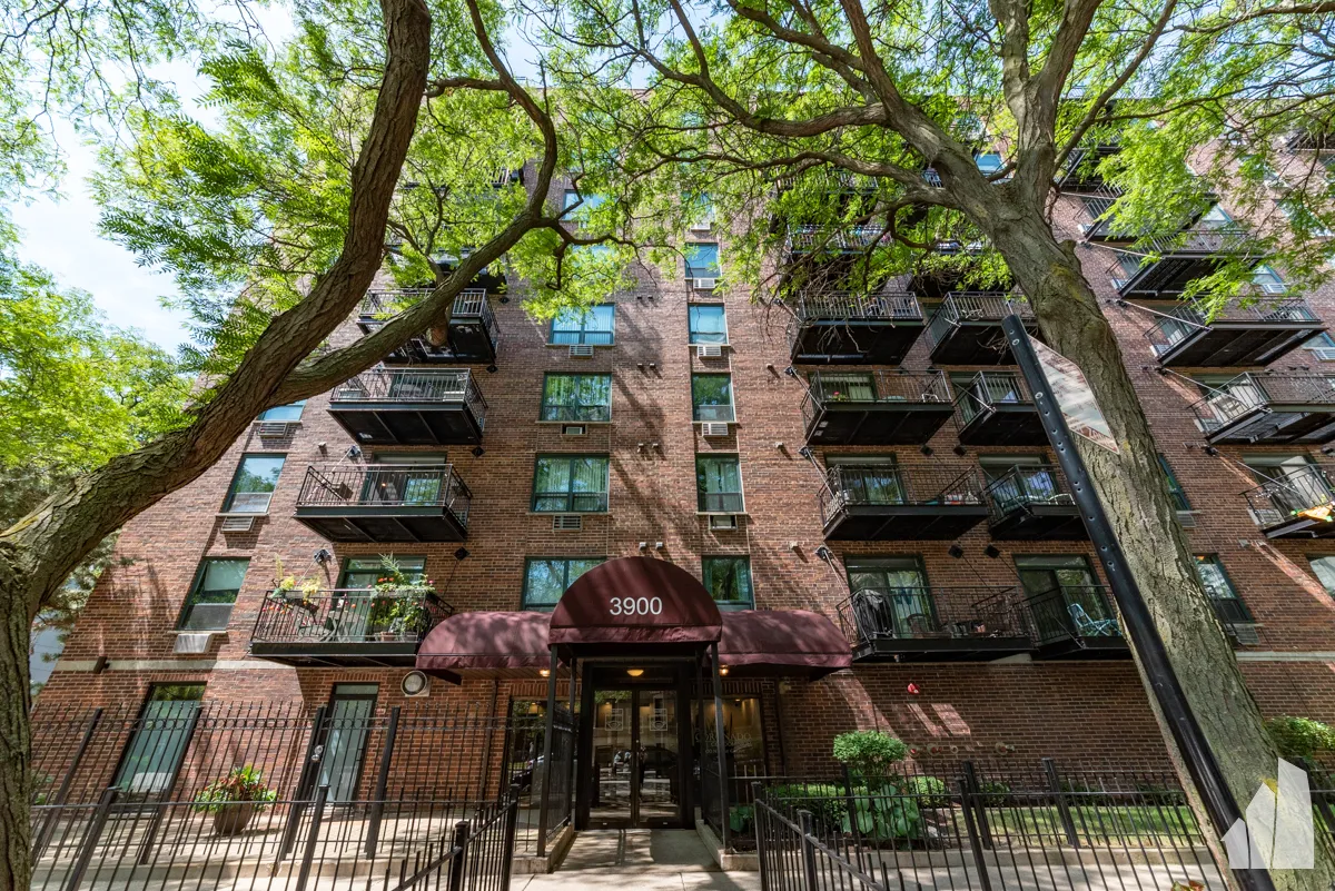 3900 N Pine Grove Ave, , 60613, USA 60613-unit#802-Chicago-IL
