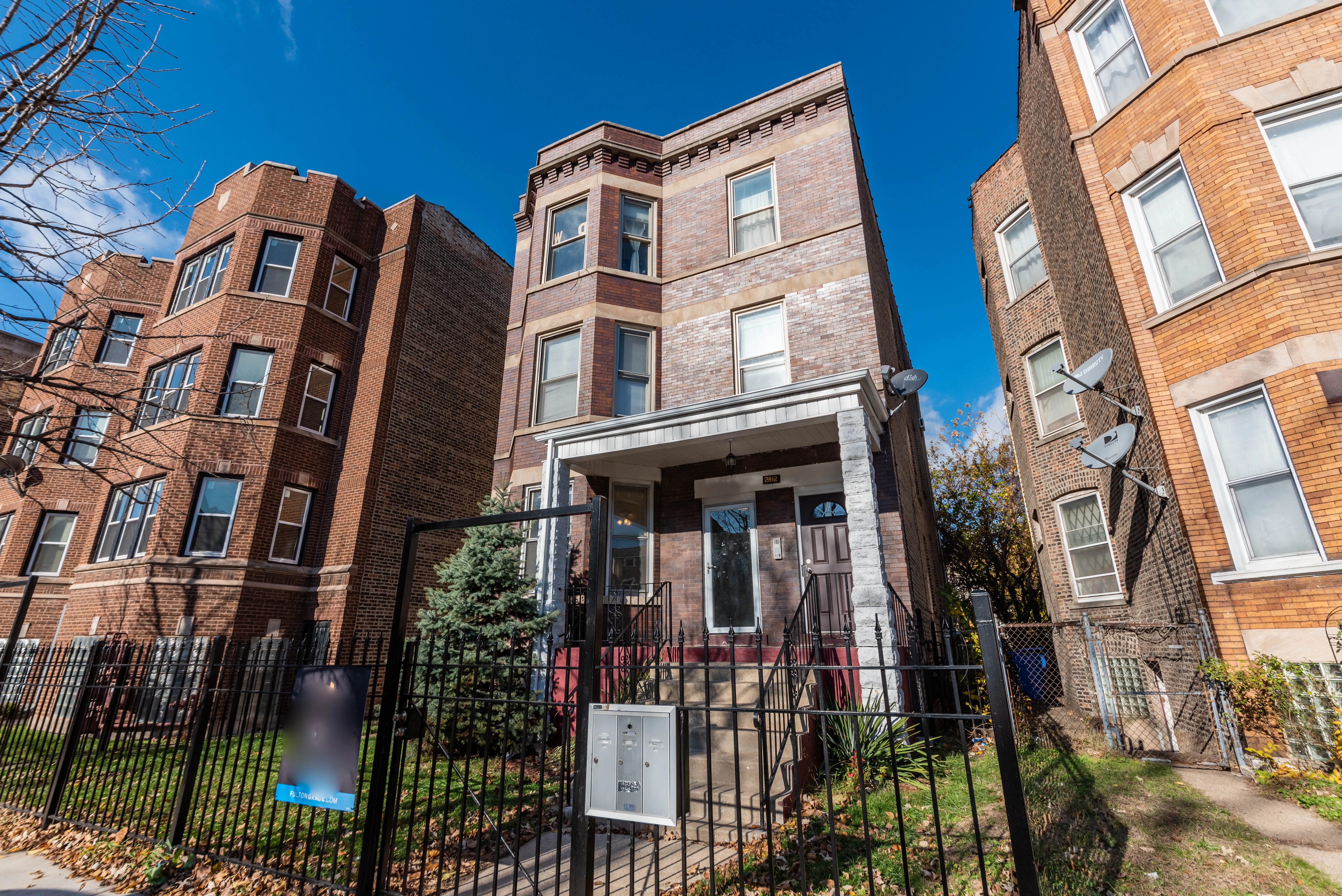 2812 E 76th St, ,  60649, USA 60649-unit#3-Chicago-IL