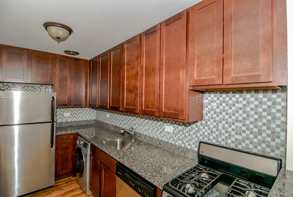 555 W Arlington Pl, ,  60614, USA 60614-unit#405-Chicago-IL