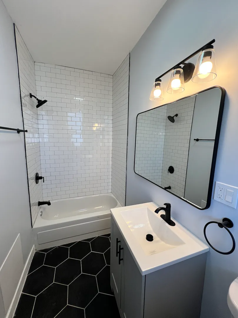 5301 N Damen Ave, , 60625, USA 60625-unit#5307 3-Chicago-IL