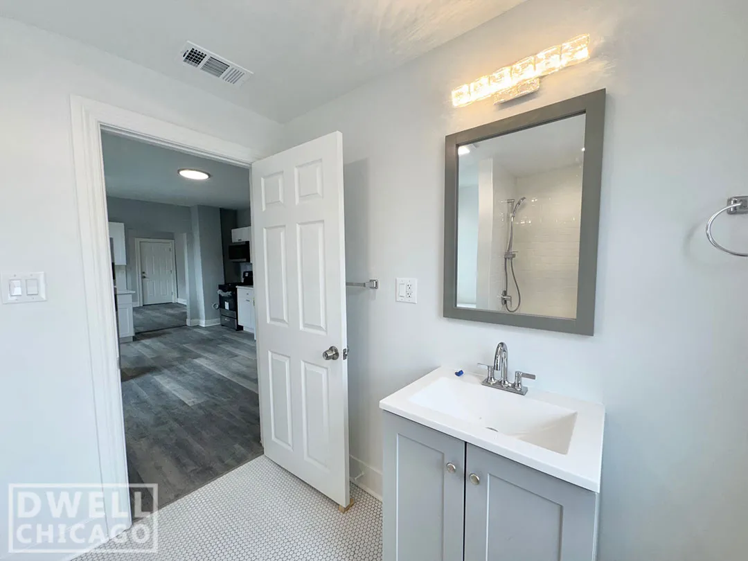 1546 W Walton St, ,  60642, USA 60642-unit#2R-Chicago-IL