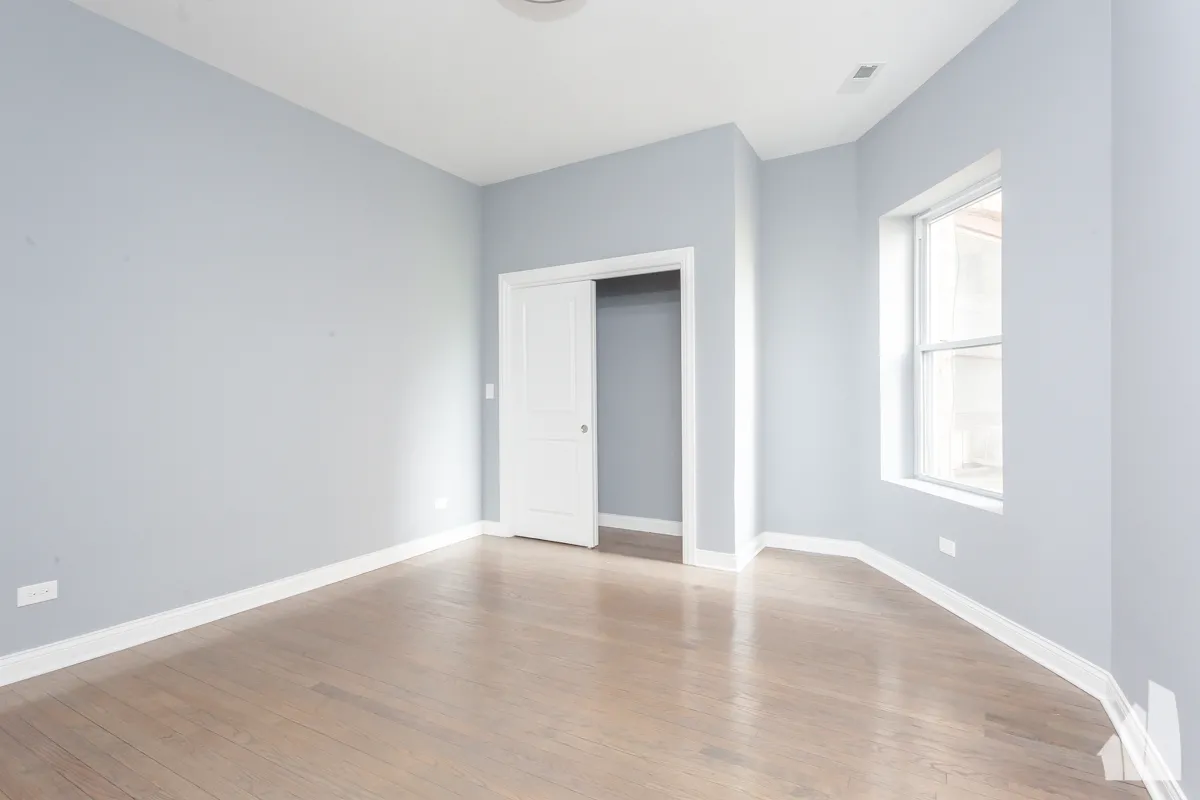 5130 S Greenwood Ave, ,  60615, USA 60615-unit#2S-Chicago-IL