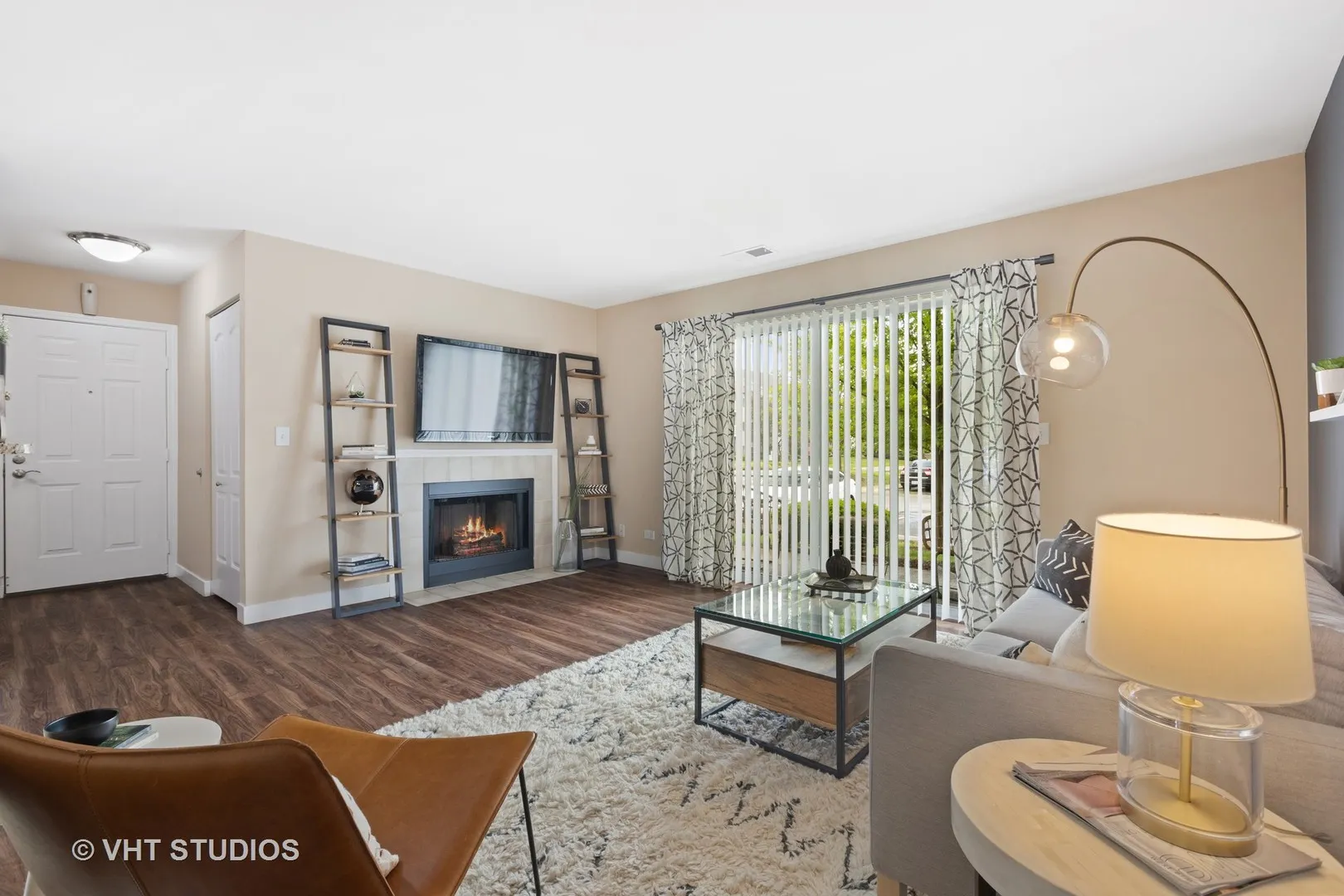 36 Sterling Cir, ,  60189, USA 60189-unit#36-Wheaton-IL