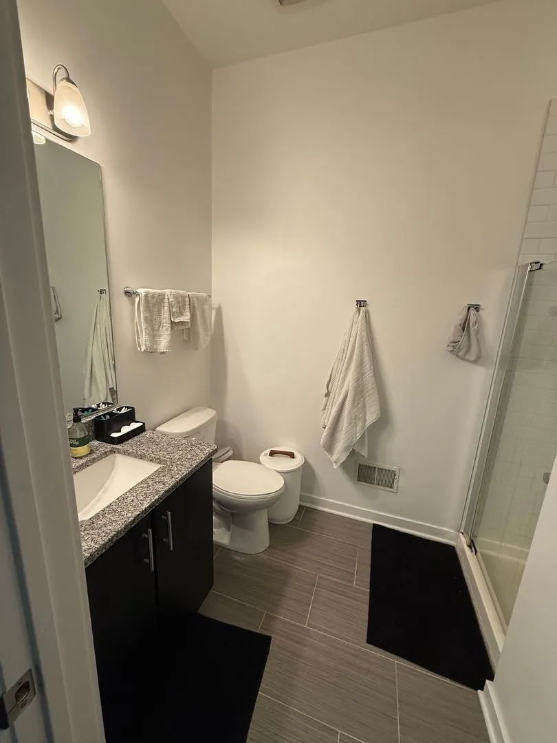 1246 W Devon Ave, ,  60660, USA 60660-unit#23-Chicago-IL