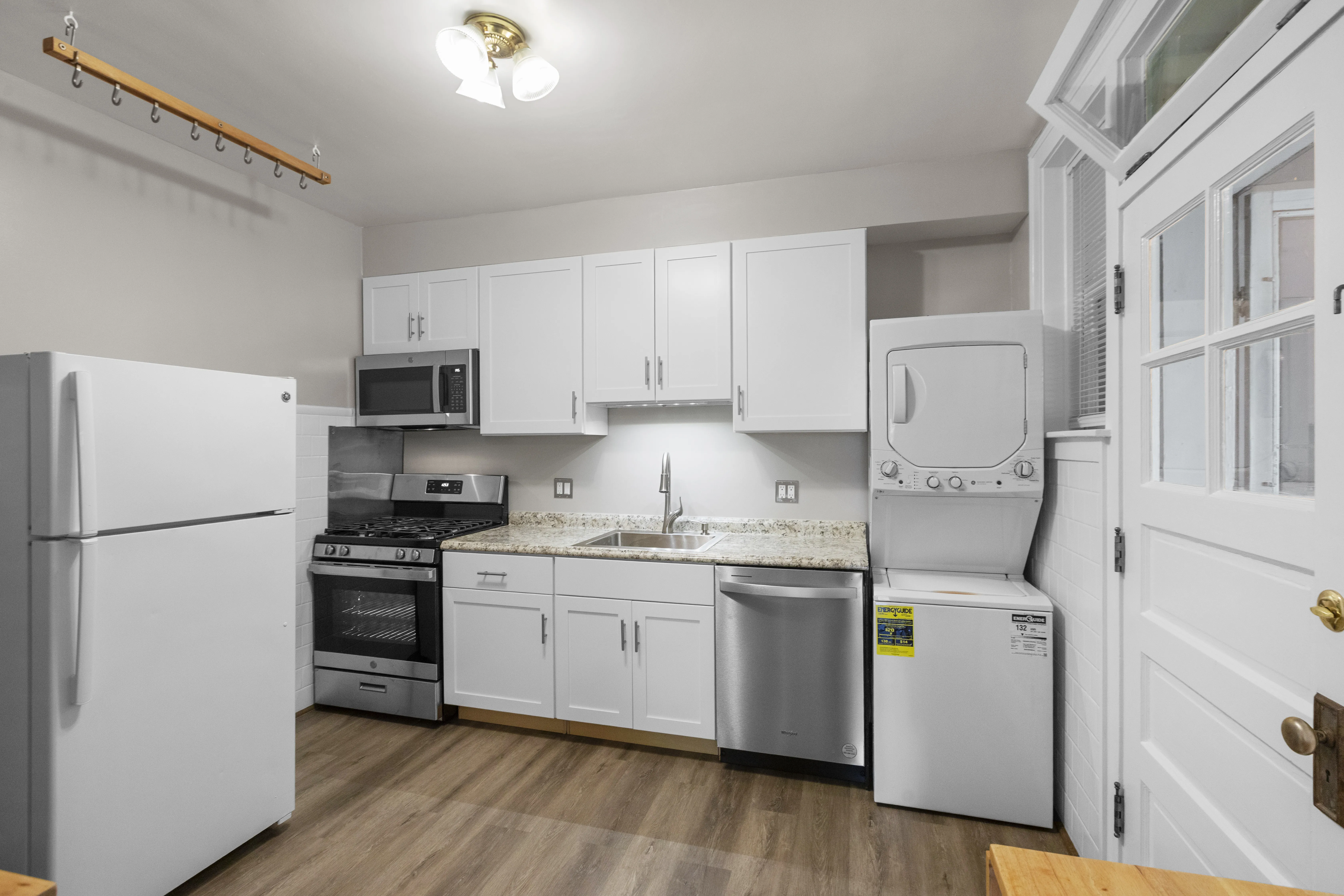 120 Custer Ave, Evanston, 60202, USA 60202-unit#3-Evanson-IL