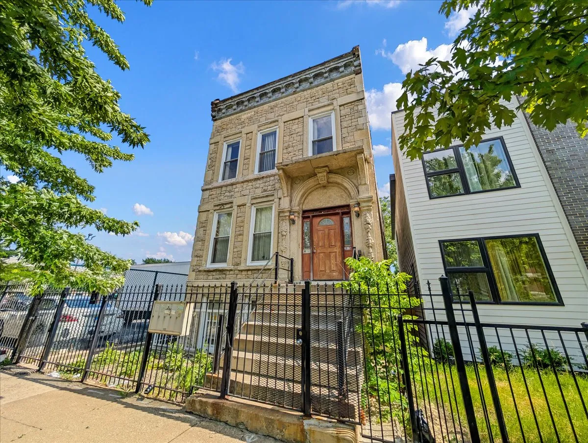 2915 W Jackson Blvd, , 60612, USA 60612-unit#3rd Floor-Chicago-IL