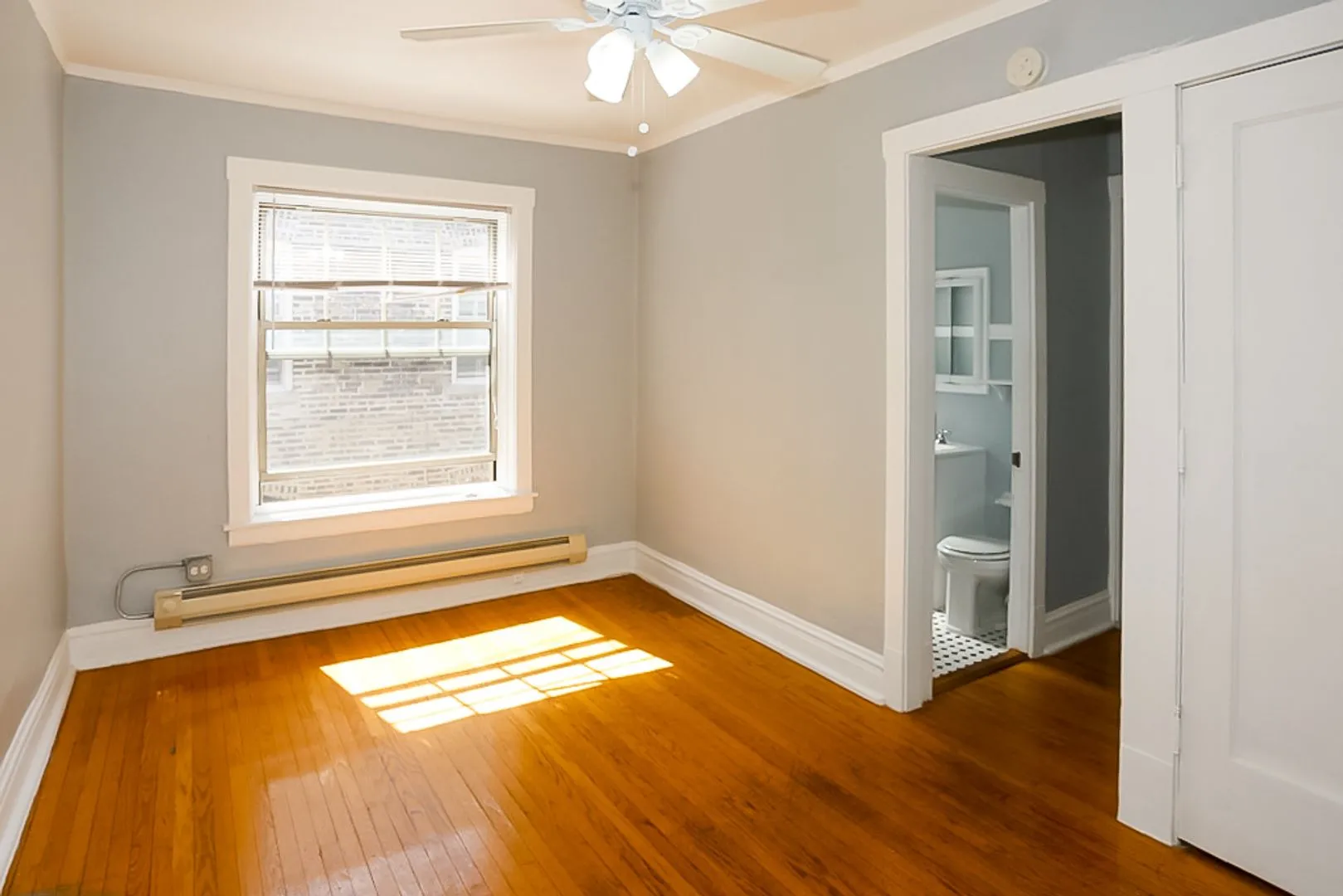 3263 W Wrightwood Ave, , 60647, USA 60647-unit#2Q-Chicago-IL