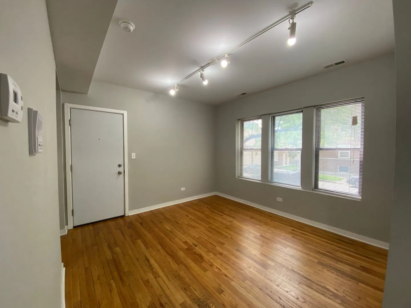 2452 W Albion Ave, , 60645, USA 60645-unit#2W-Chicago-IL