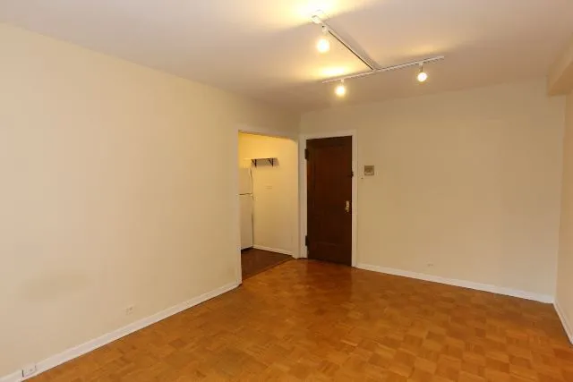 739 W Belmont Ave, ,  60657, USA 60657-unit#115-Chicago-IL