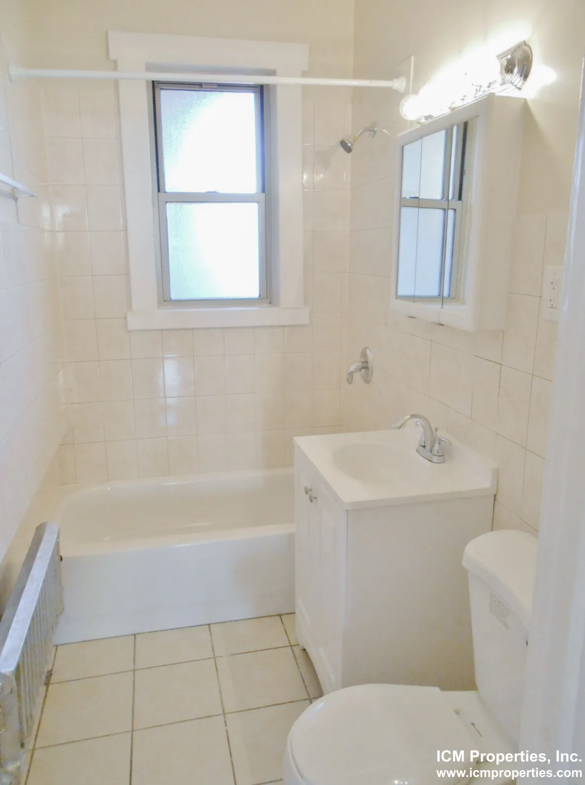 1601 W Berteau Ave, ,  60613, USA 60613-unit#1607-2-Chicago-IL