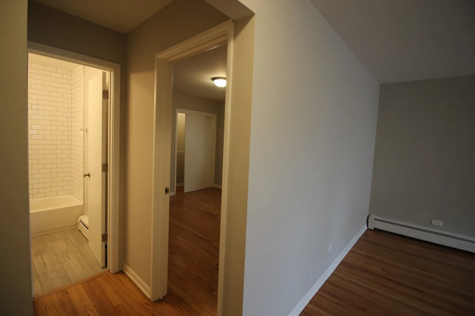 1644 W Morse Ave, , 60626, USA 60626-unit#2W-Chicago-IL