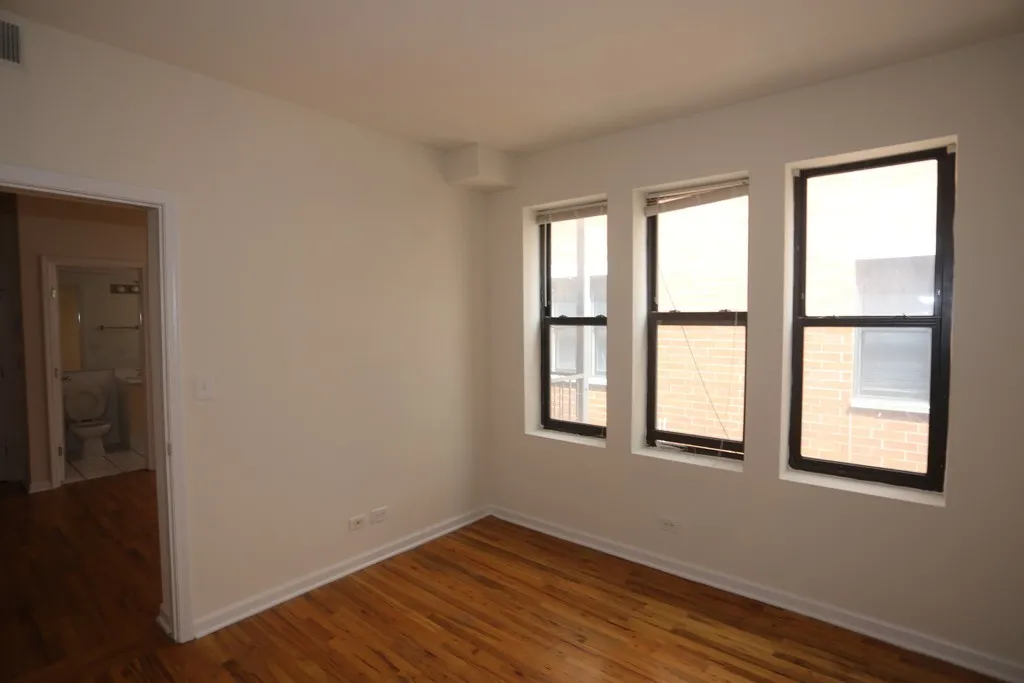 917 W Dakin St, , 60613, USA 60613-unit#304-Chicago-IL