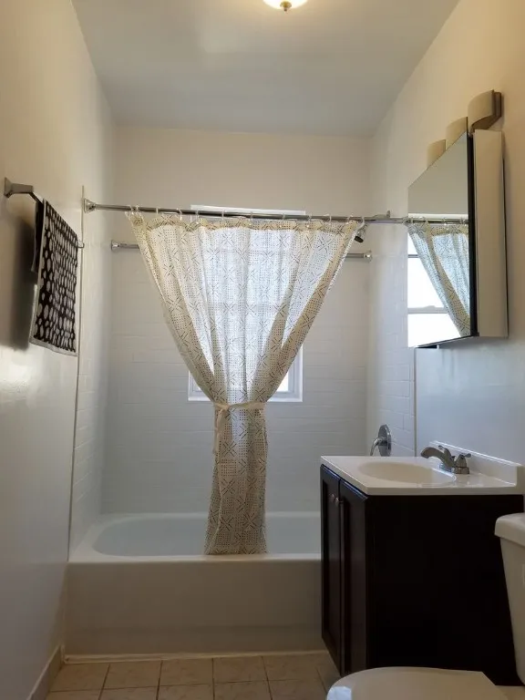 1501 N Kolin Ave, , 60651, USA 60651-unit#3-Chicago-IL