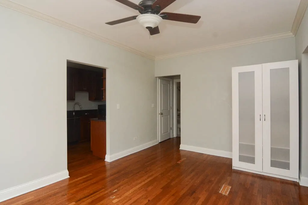 740 W Addison St, , 60613, USA 60613-unit#2N-Chicago-IL