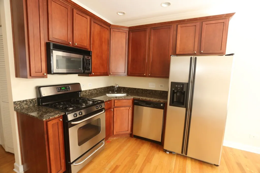 3252 N Clifton Ave, ,  60657, USA 60657-unit#1E-Chicago-IL
