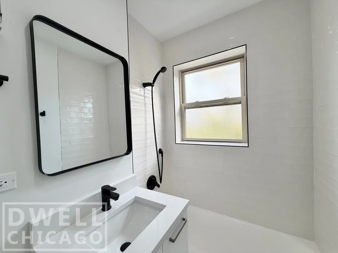 1553 W Hollywood Ave, , 60660, USA 60660-unit#301-Chicago-IL