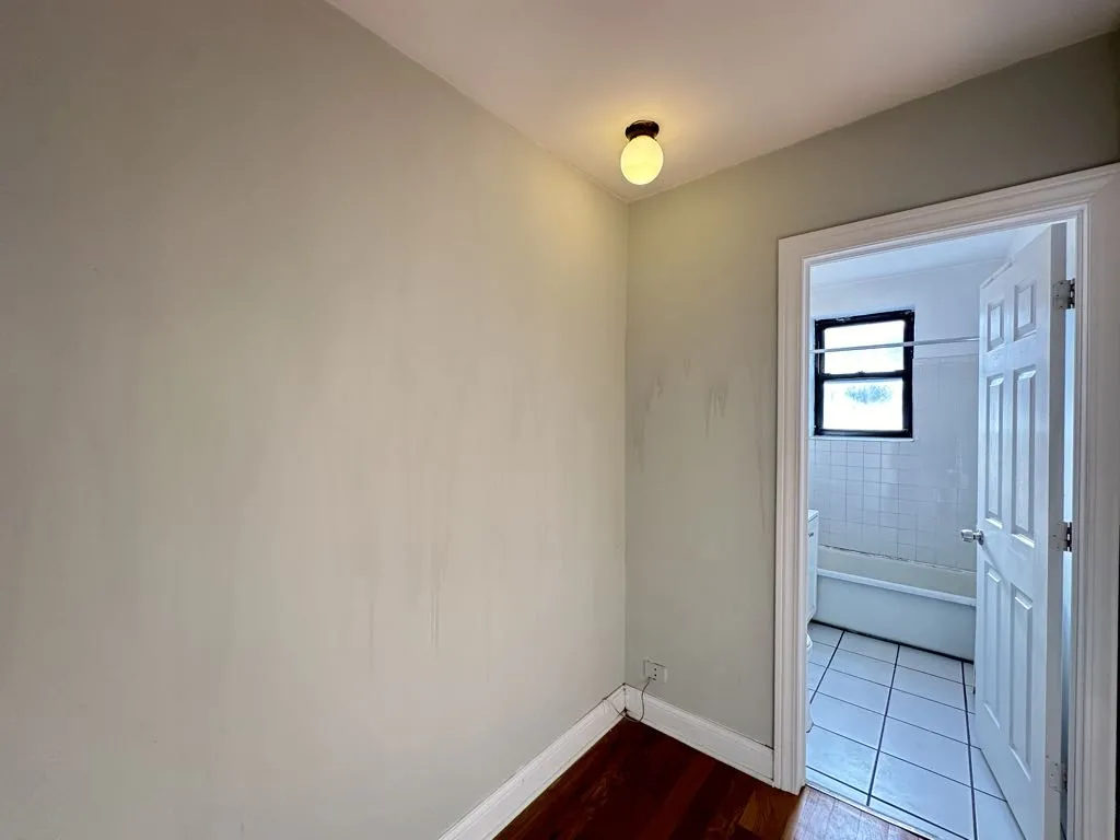 739 W Belmont Ave, , 60657, USA 60657-unit#515-Chicago-IL