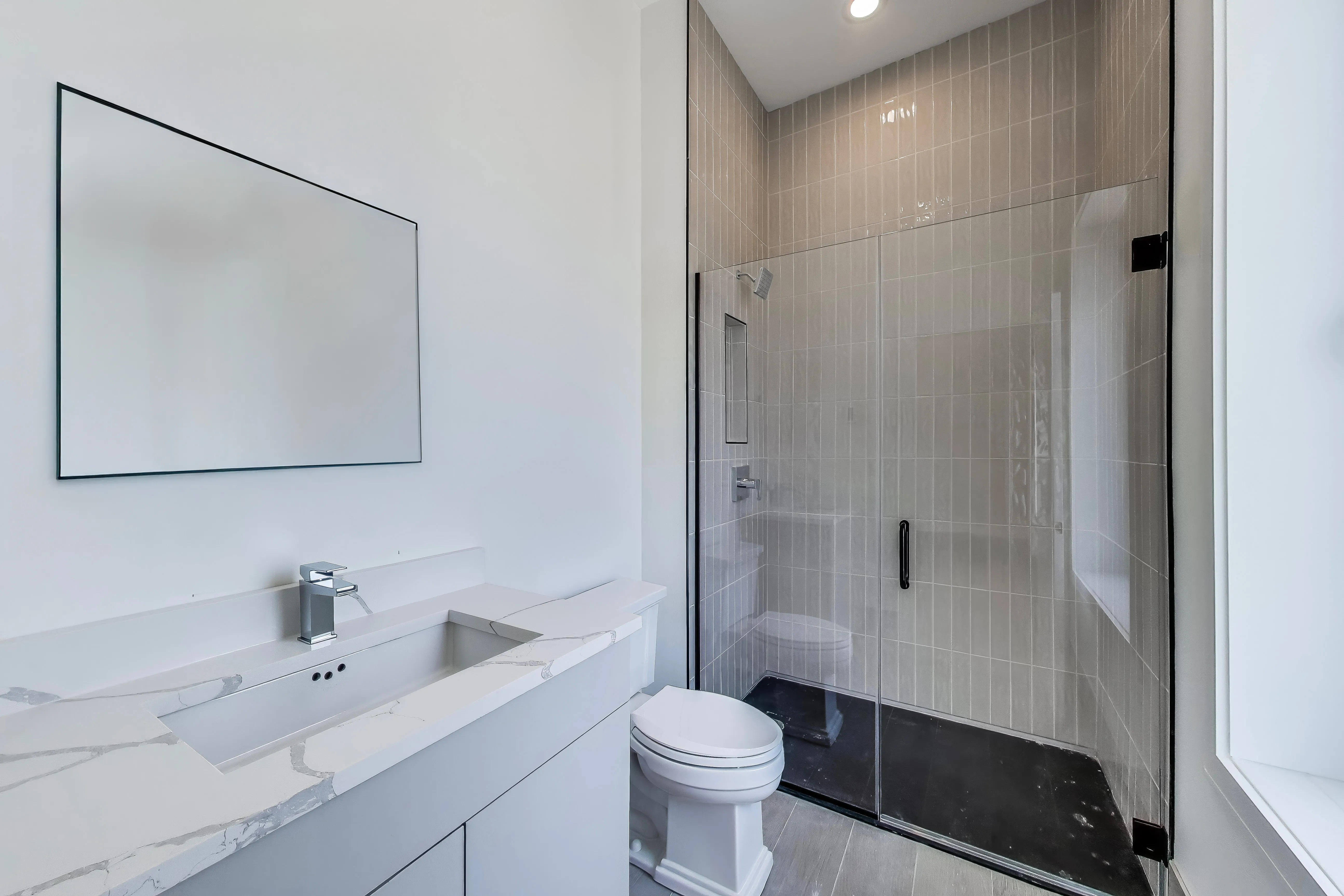 2023 N Drake Ave, ,  60647, USA 60647-unit#3N-Chicago-IL