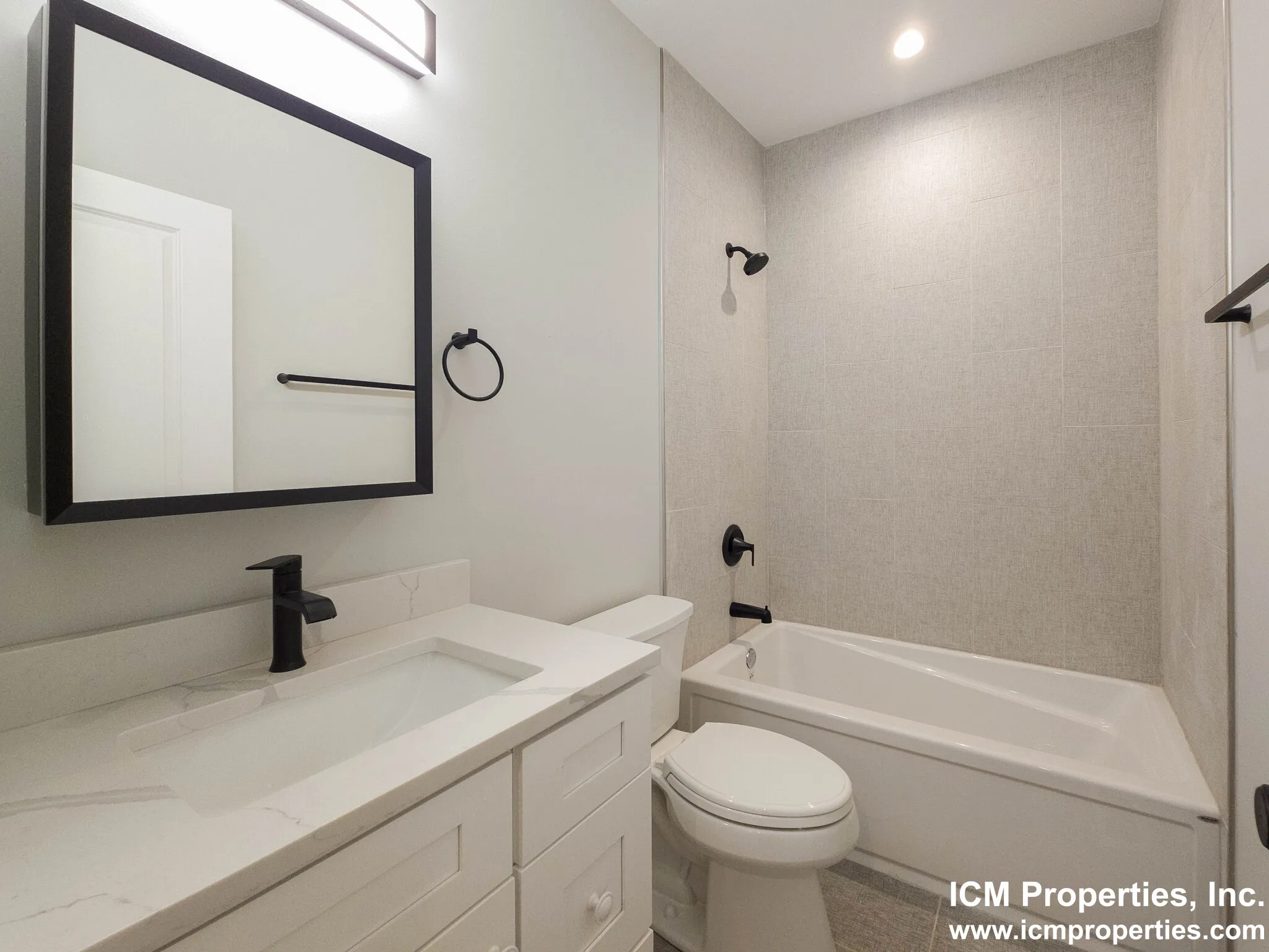4917 N Hermitage Ave, , 60640, USA 60640-unit#4917-2-Chicago-IL
