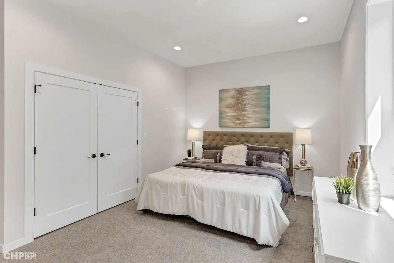 5201 S Wabash Ave, ,  60615, USA 60615-unit#3-Chicago-IL