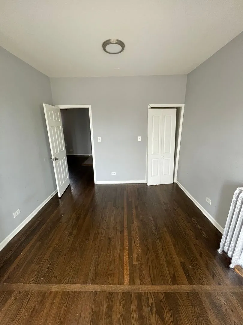 7658 S Marquette Ave, ,  60649, USA 60649-unit#1-Chicago-IL