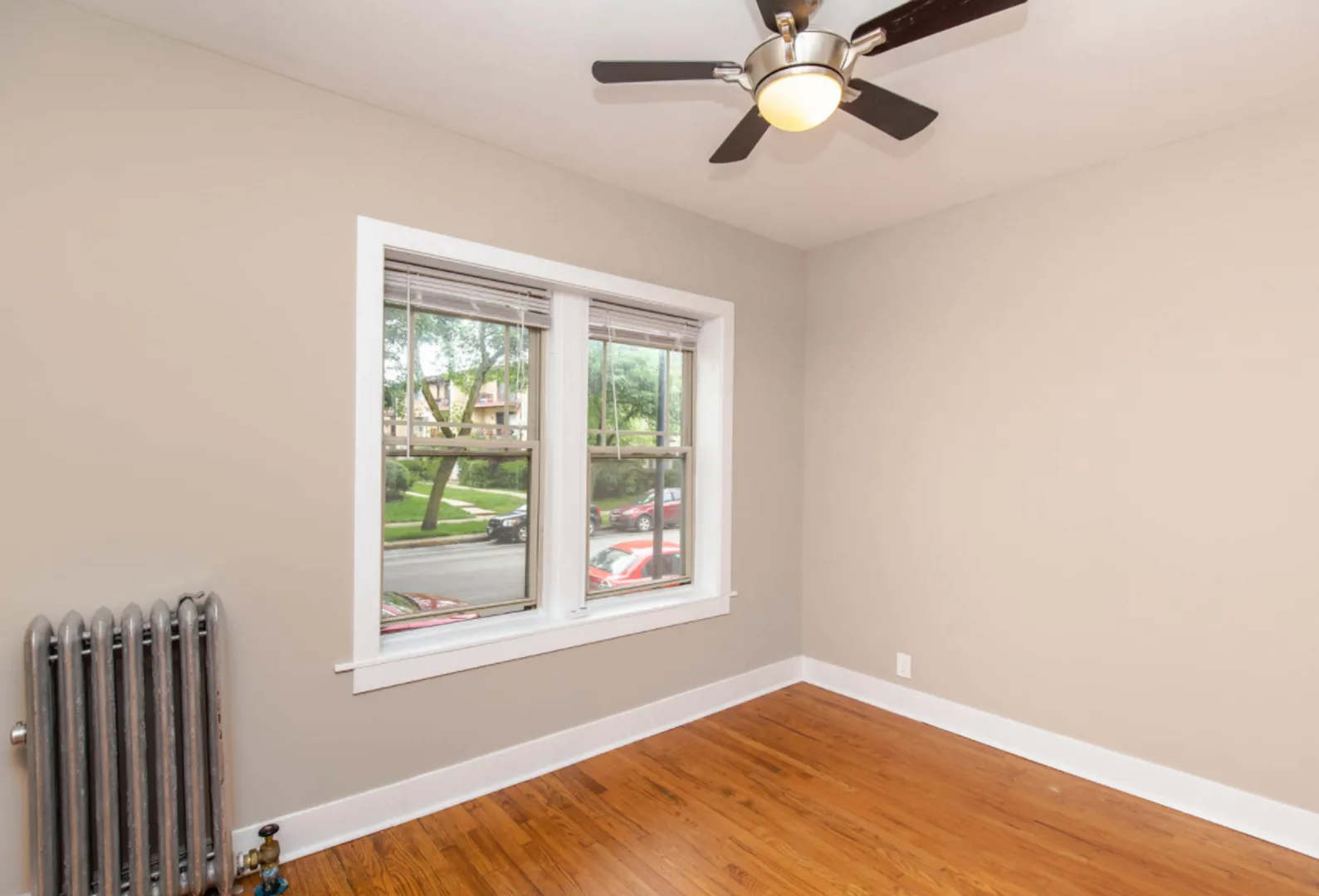 1337 W Touhy Ave, ,  60626, USA 60626-unit#3N-Chicago-IL