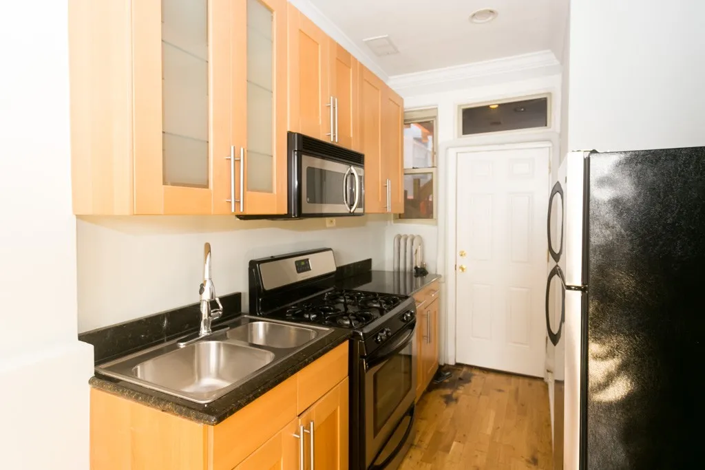 548 W Surf St, , 60657, USA 60657-unit#G-Chicago-IL