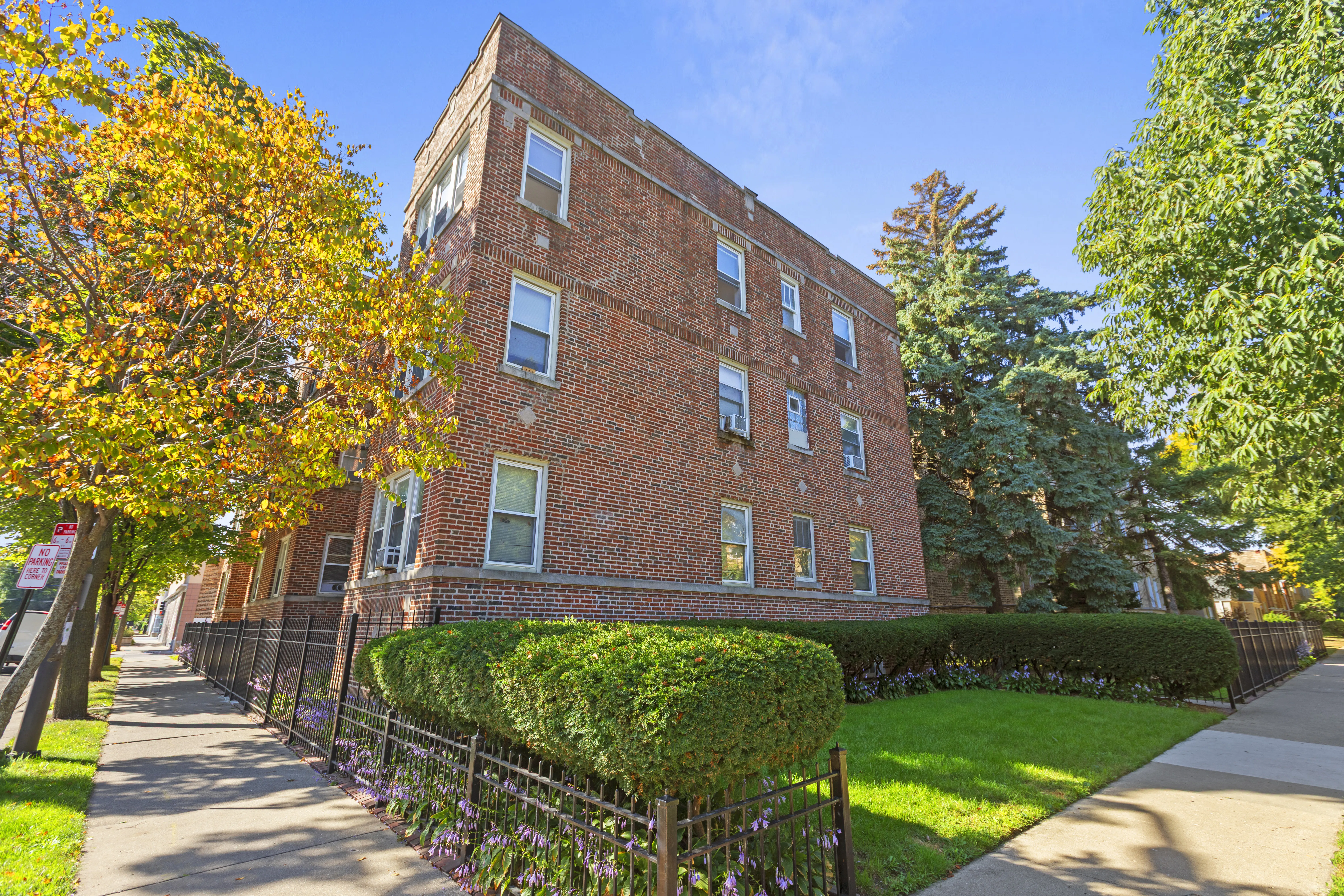 120 Custer Ave, Evanston, 60202, USA 60202-unit#3-Evanson-IL