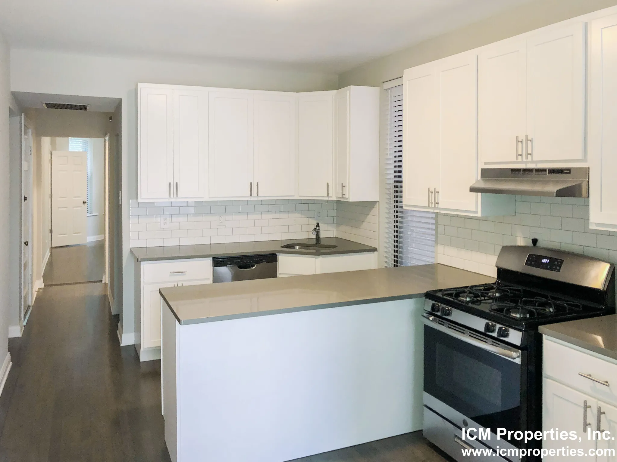 2730 N Wayne Ave, ,  60614, USA 60614-unit#2730-2-Chicago-IL