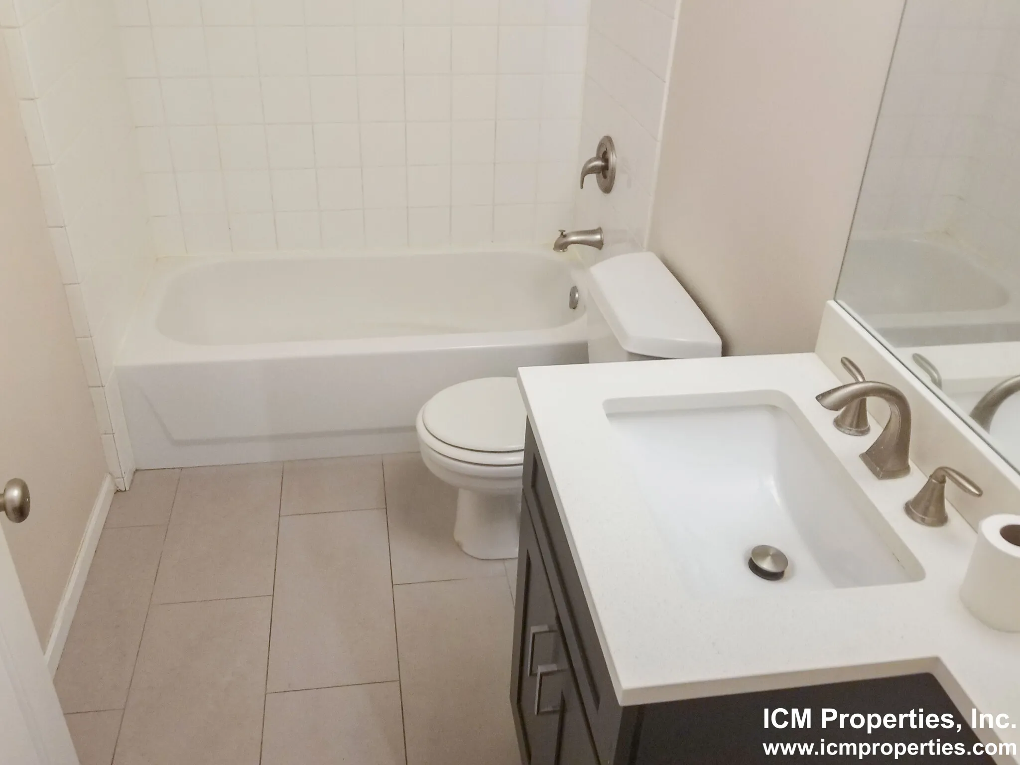 2520 W Leland Ave, ,  60625, USA 60625-unit#2520-A9-Chicago-IL