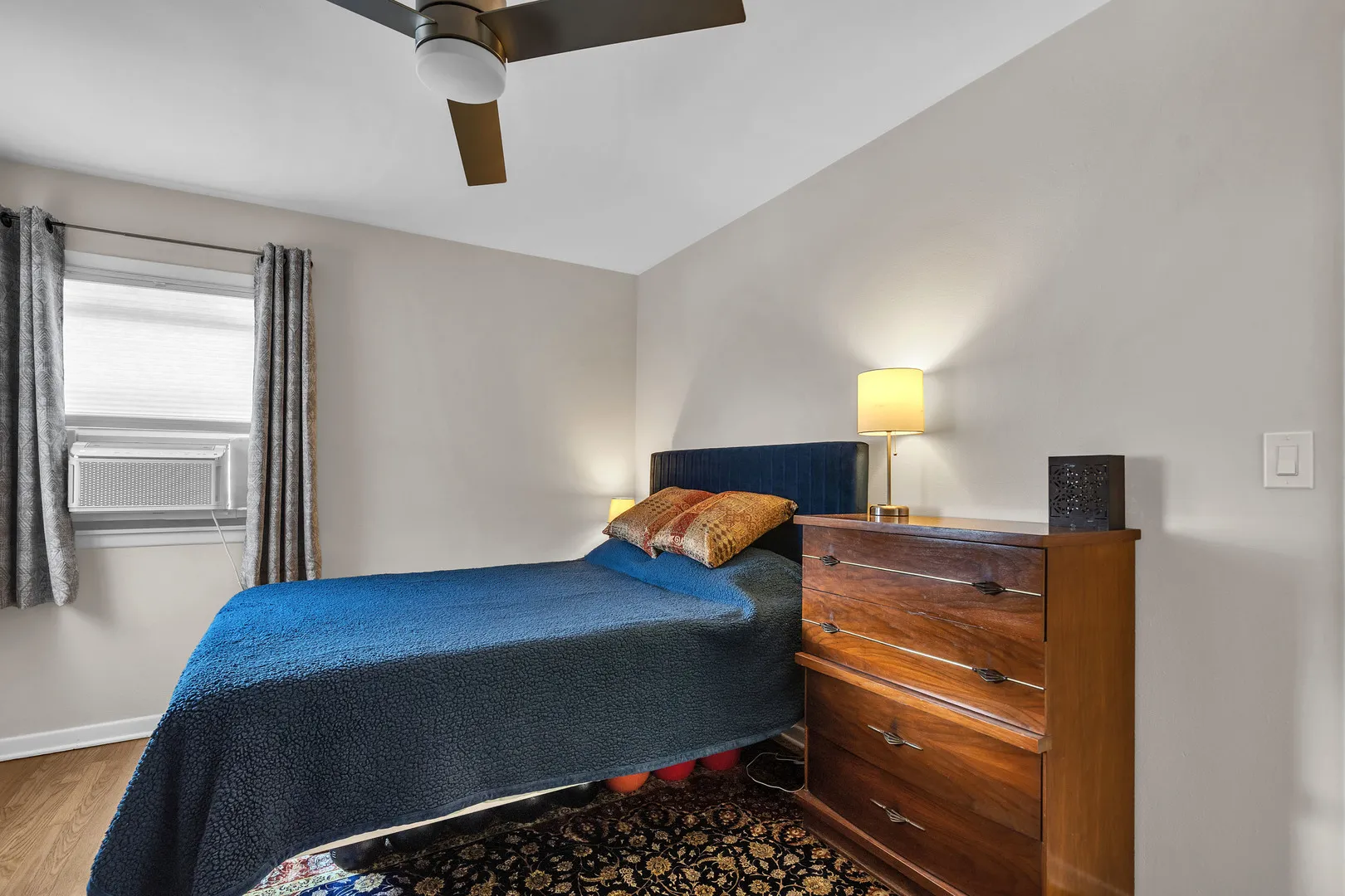 5516 W Higgins Ave, , 60630, USA 60630-unit#2NW-Chicago-IL