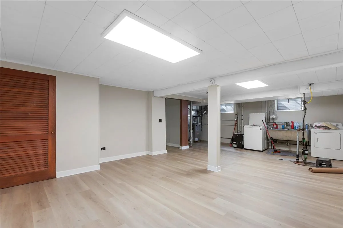 5408 Harvard Terrace, , 60077, USA 60077-Skokie-IL