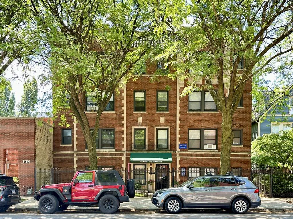 4546 N Damen Ave, , 60625, USA 60625-unit#202-Chicago-IL
