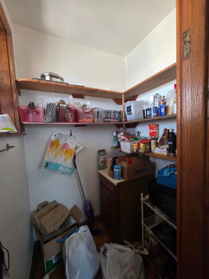 5542 N Winthrop Ave, ,  60640, USA 60640-unit#2-Chicago-IL